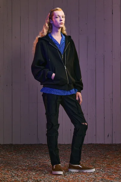 Look 9